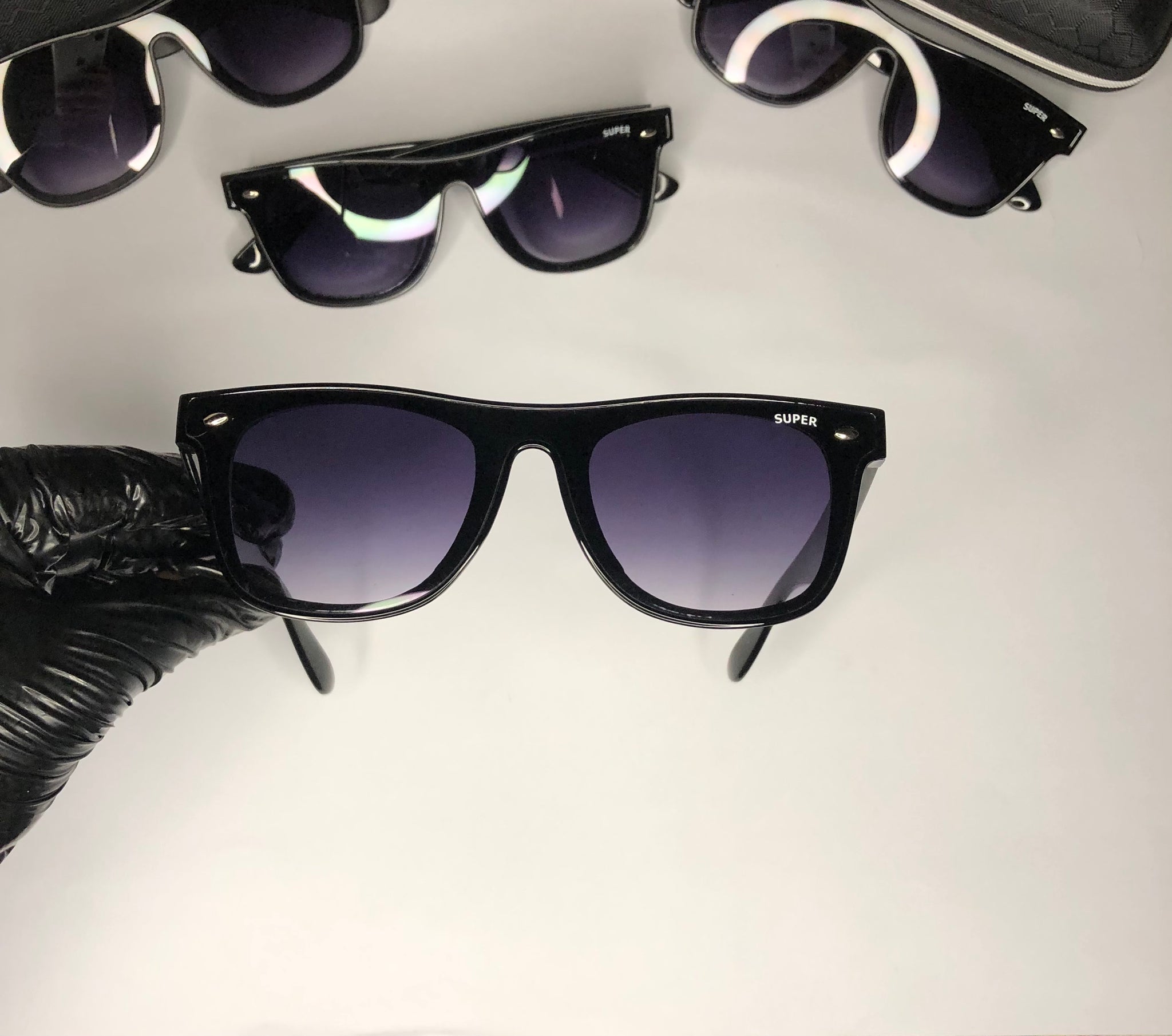 Aura Glasses