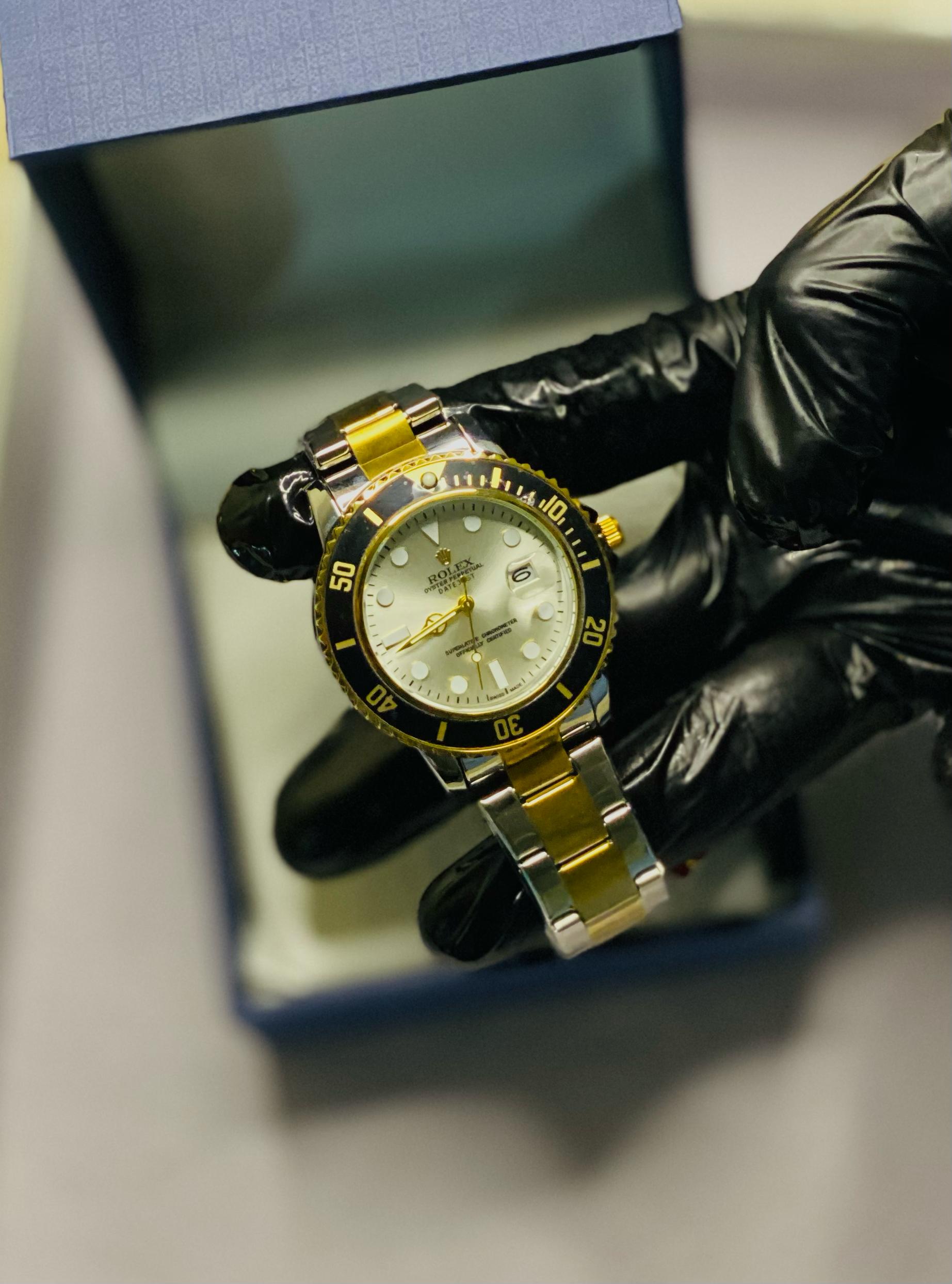 Rolex sky Dweller